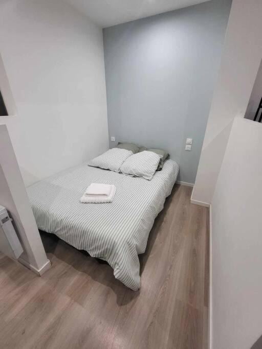 Appartement Canada 1 Valenciennes Extérieur photo